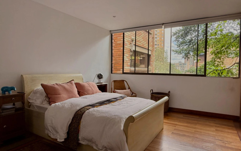 Apartamento en Medellín en Loma Los Gonzalez