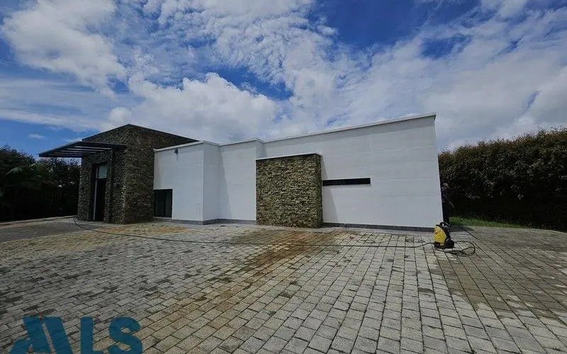 Casa en Envigado en Alto de las Palmas