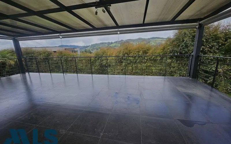 Casa en Envigado en Alto de las Palmas