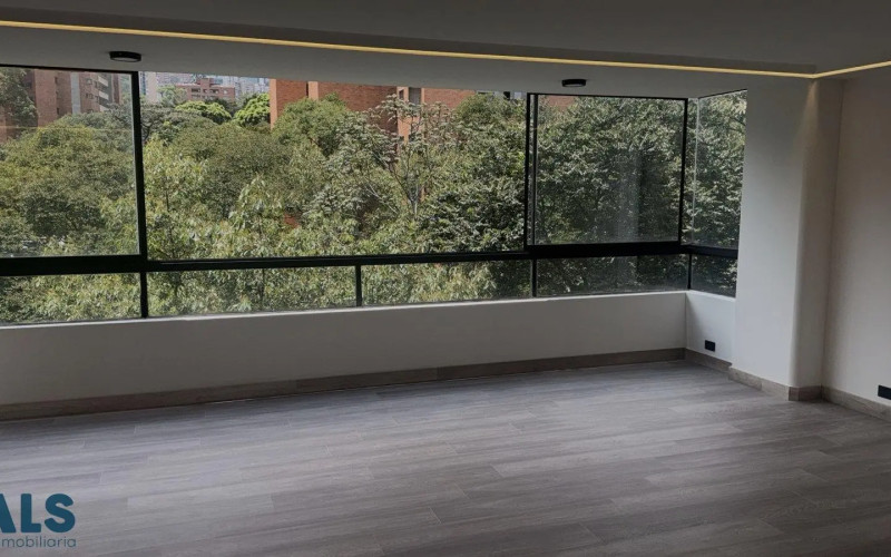 Apartamento en Medellín en La Tomatera