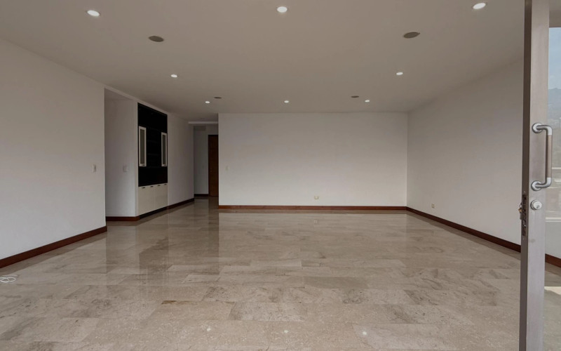 Apartamento en Medellín en La Tomatera
