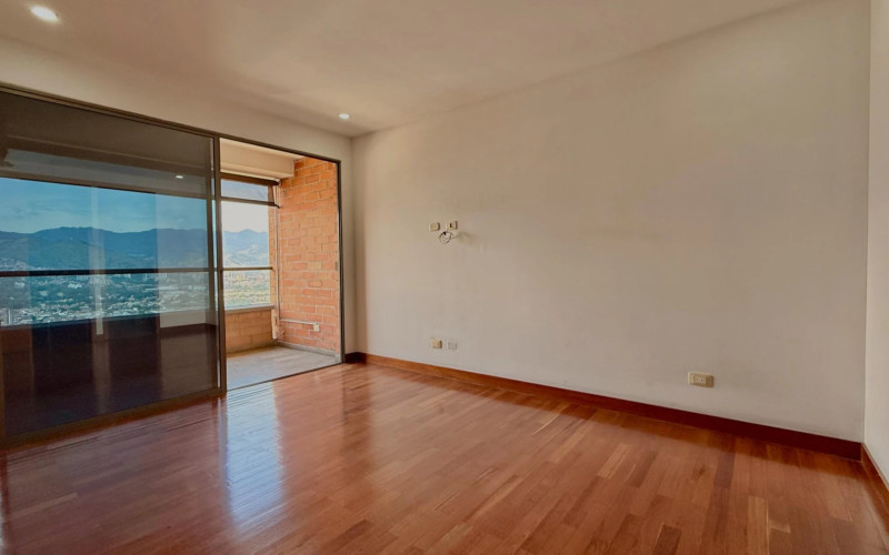 Apartamento en Medellín en La Tomatera