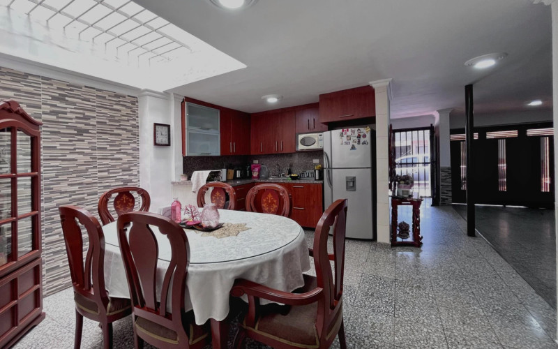 Casa en Medellín en Campo Amor
