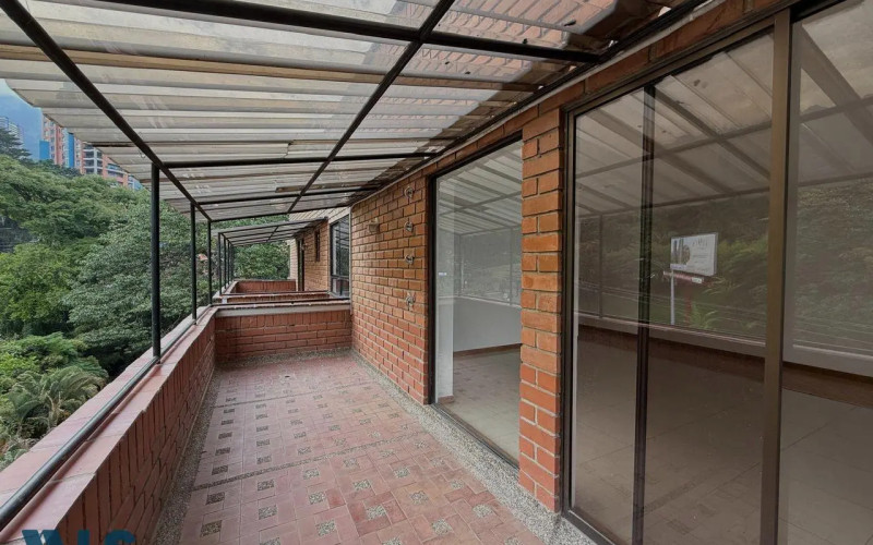 Apartamento en Medellín en Las Lomas Nº 2
