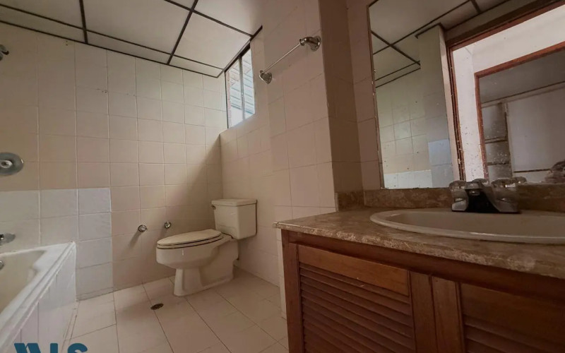 Apartamento en Medellín en Las Lomas Nº 2