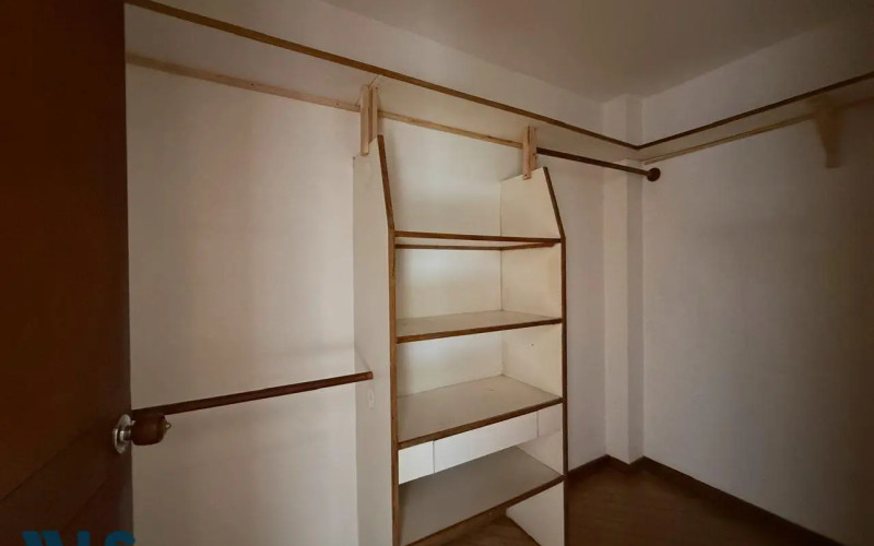Apartamento en Medellín en Las Lomas Nº 2