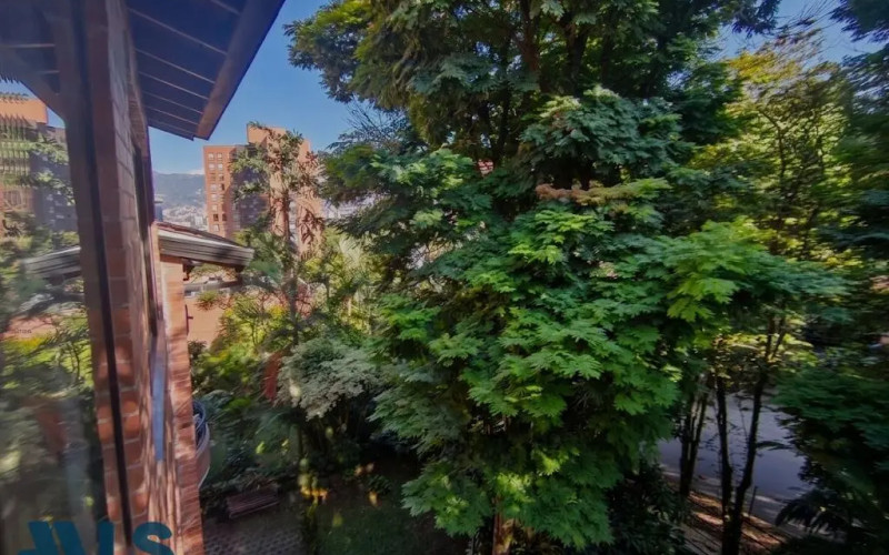 Casa en Medellín en El Campestre