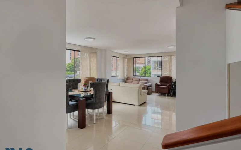 Apartamento en Medellín en Laureles