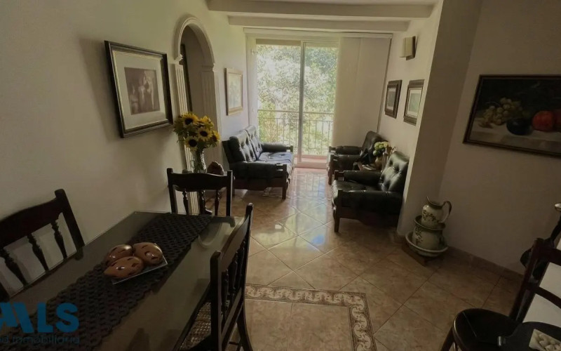 Apartamento en Medellín en Loma del Indio