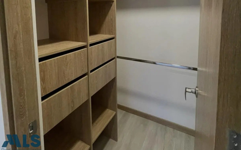 Apartamento en Sabaneta en Loma de San Jose