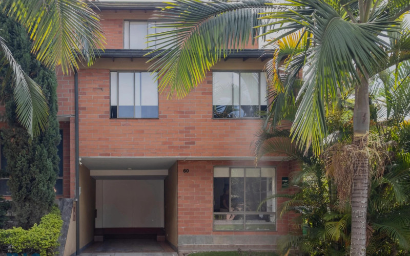 Casa en Envigado en Las Antillas