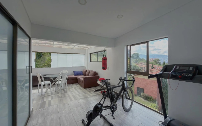 Casa en Envigado en Las Antillas