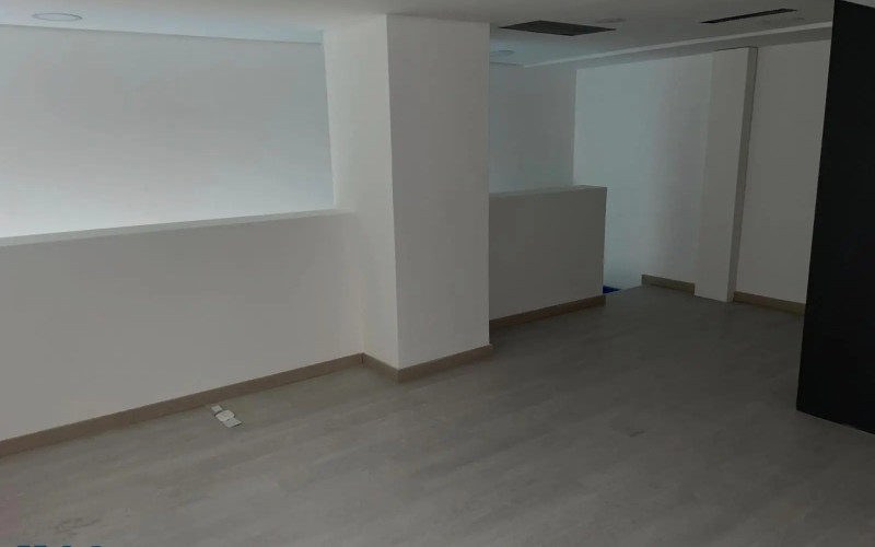 Local Comercial en Medellín en poblado 2