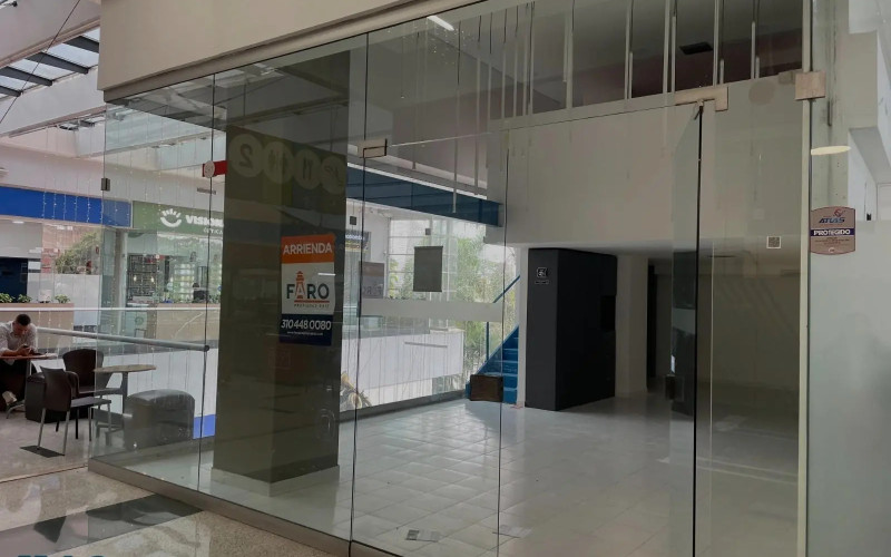 Local Comercial en Medellín en poblado 2