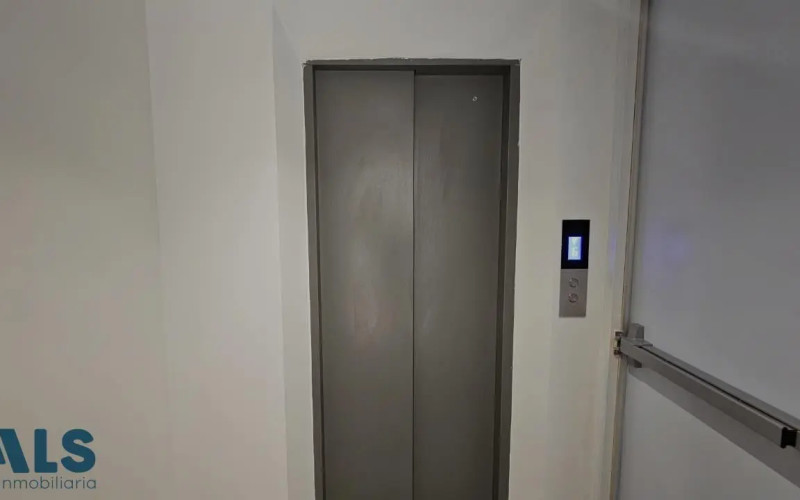 Apartamento en Medellín en Conquistadores