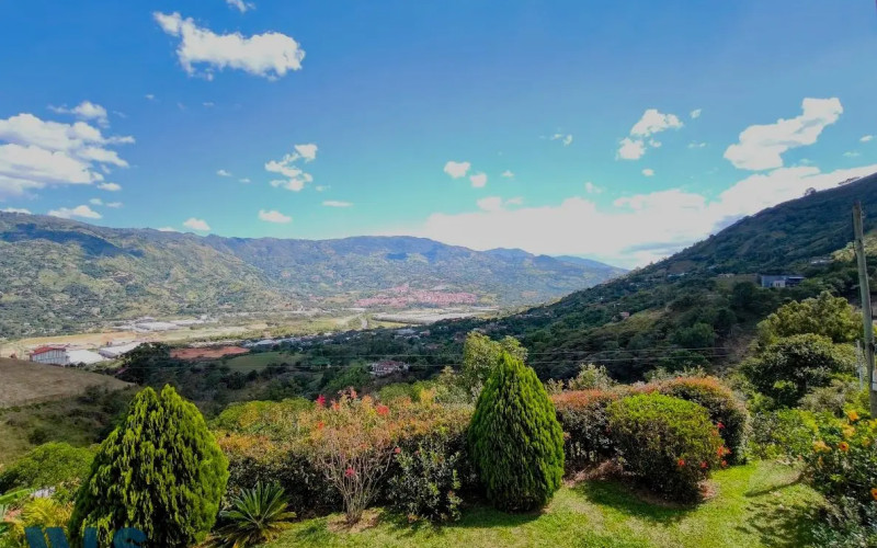 Finca Recreativa en Girardota en V. Mercedes Abrego