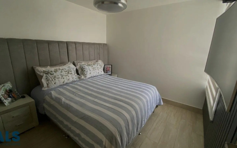 Apartamento en Medellín en Loma del Indio