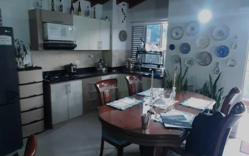 Apartamento en Envigado en Alcalá