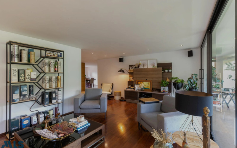 Apartamento en Medellín en Las Lomas Nº 1