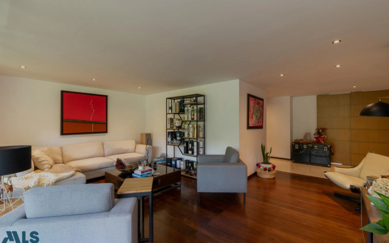 Apartamento en Medellín en Las Lomas Nº 1