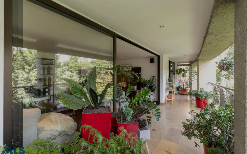Apartamento en Medellín en Las Lomas Nº 1