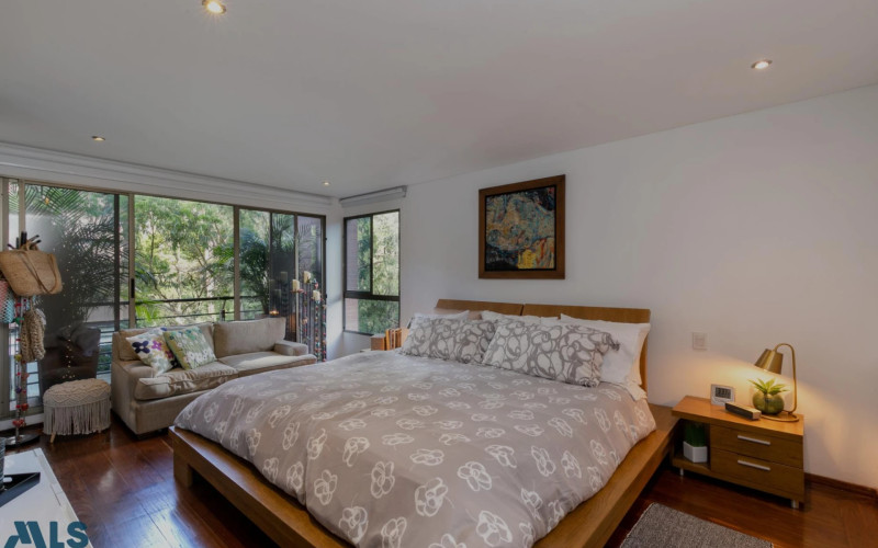 Apartamento en Medellín en Las Lomas Nº 1