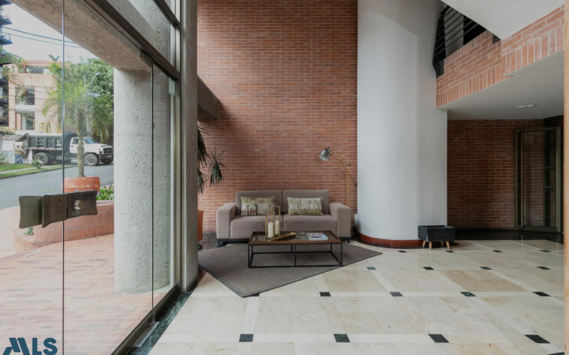 Apartamento en Medellín en Las Lomas Nº 1