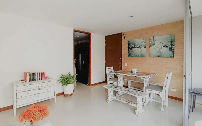 Apartamento en Envigado en Loma de Cumbres