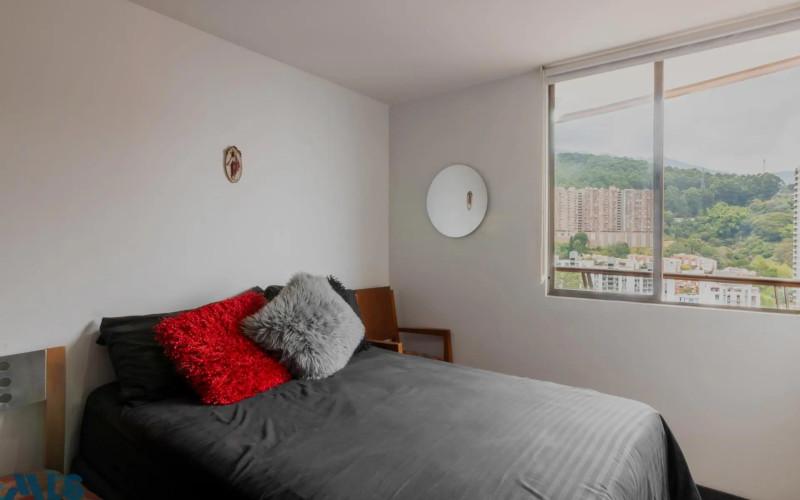 Apartamento en Medellín en Loma del Indio