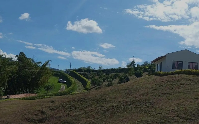 Finca Recreativa en Venecia en V. El Rincón