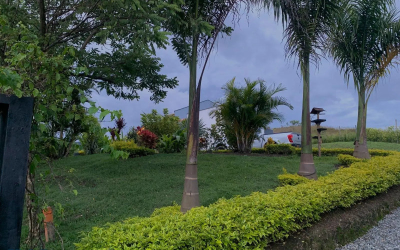 Finca Recreativa en Venecia en V. El Rincón