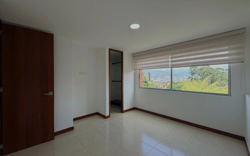 Apartamento en Envigado en Loma de Cumbres