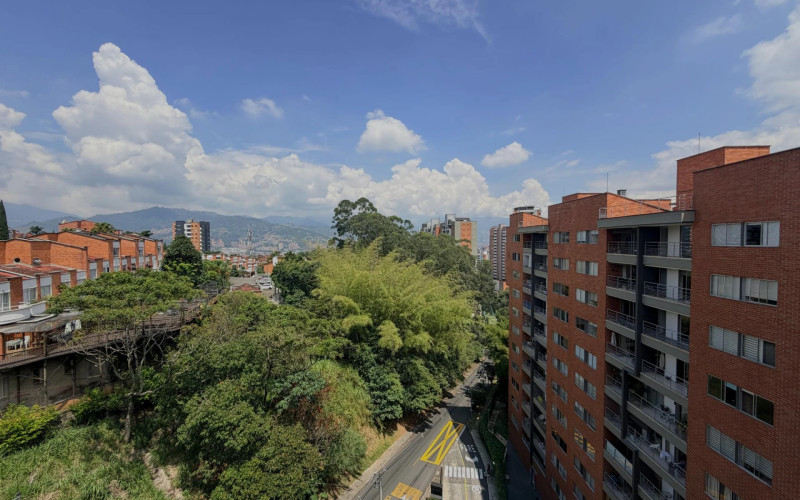 Apartamento en Envigado en Loma de Cumbres
