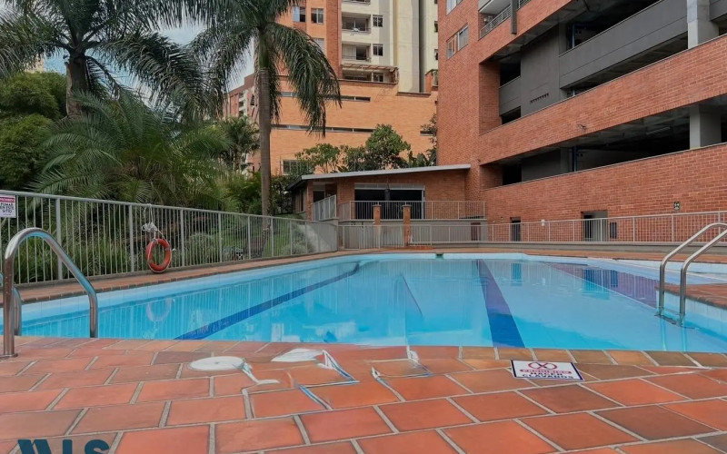 Apartamento en Envigado en Loma de Cumbres