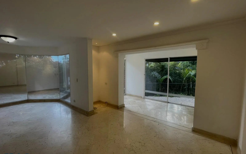 Casa en Envigado en El Esmeraldal