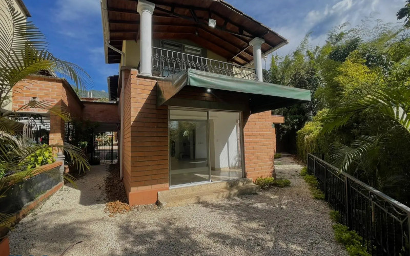 Casa en Envigado en El Esmeraldal