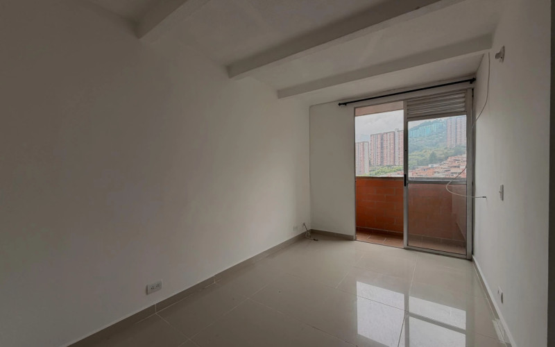 Apartamento en Medellín en Robledo Pajarito