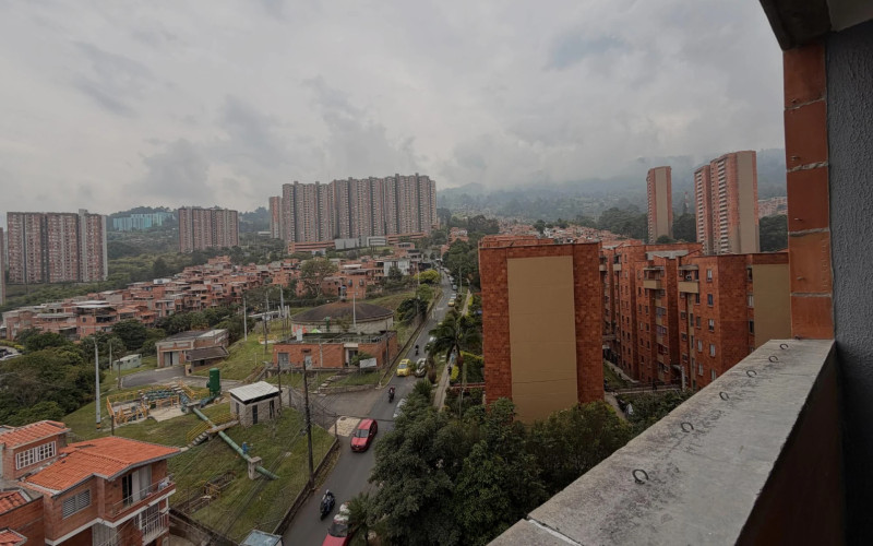 Apartamento en Medellín en Robledo Pajarito