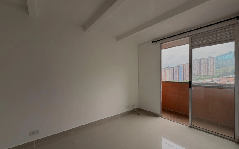 Apartamento en Medellín en Robledo Pajarito
