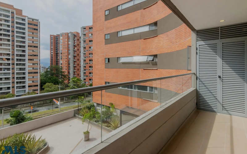 Apartamento en Medellín en Los Balsos Nº 1