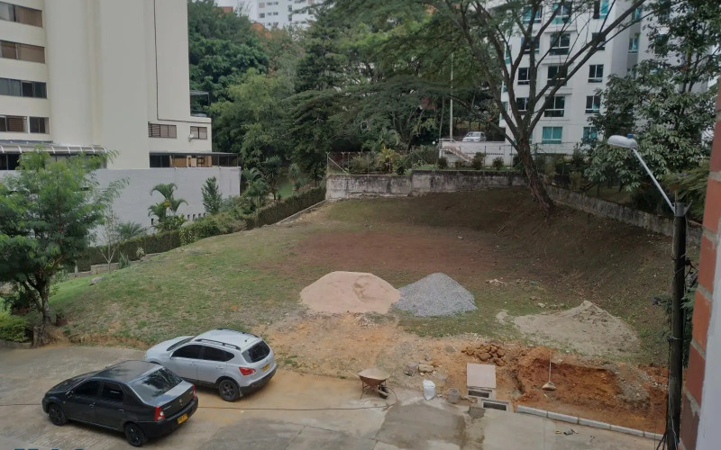 Lote Comercial en Medellín en La Frontera
