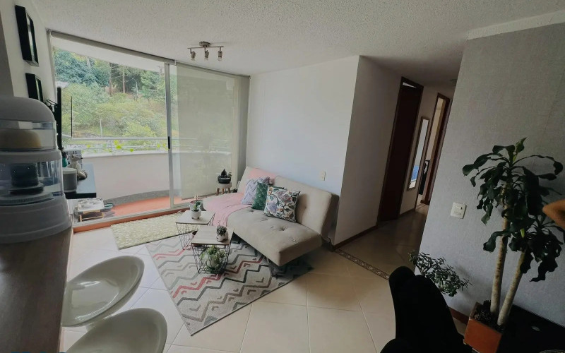 Apartamento en Medellín en Loma del Indio