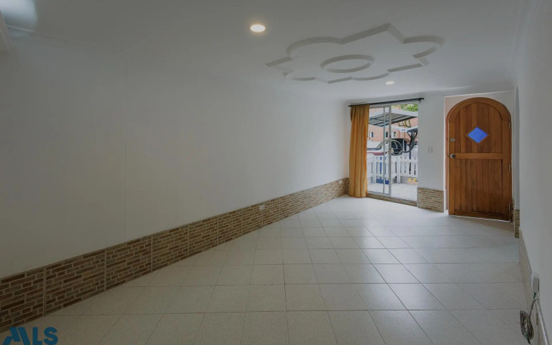 Casa en Medellín en La Mota