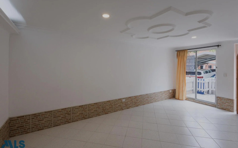 Casa en Medellín en La Mota