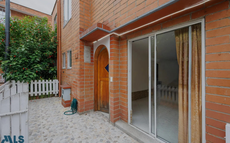 Casa en Medellín en La Mota