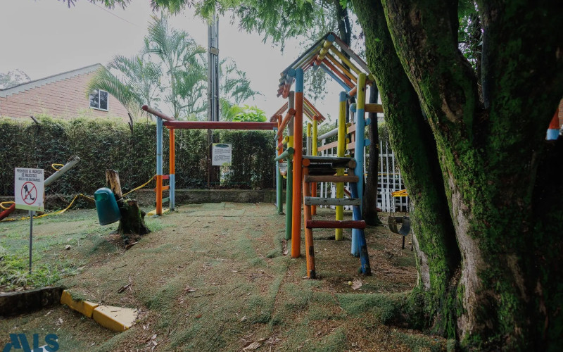 Casa en Medellín en La Mota