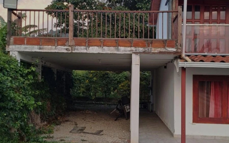 Casa en Gomez Plata en la vega