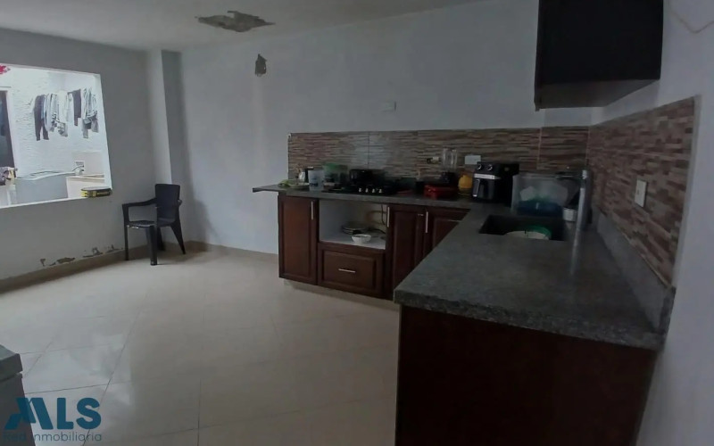 Apartamento en La Estrella en Las Brisas