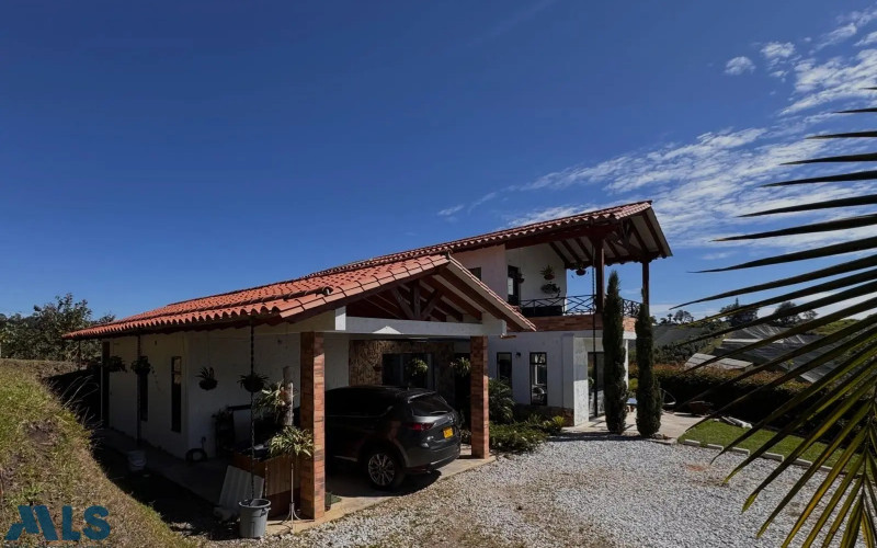 Casa en Rionegro en V. Santa Barbara