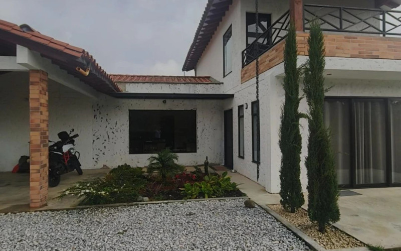 Casa en Rionegro en V. Santa Barbara